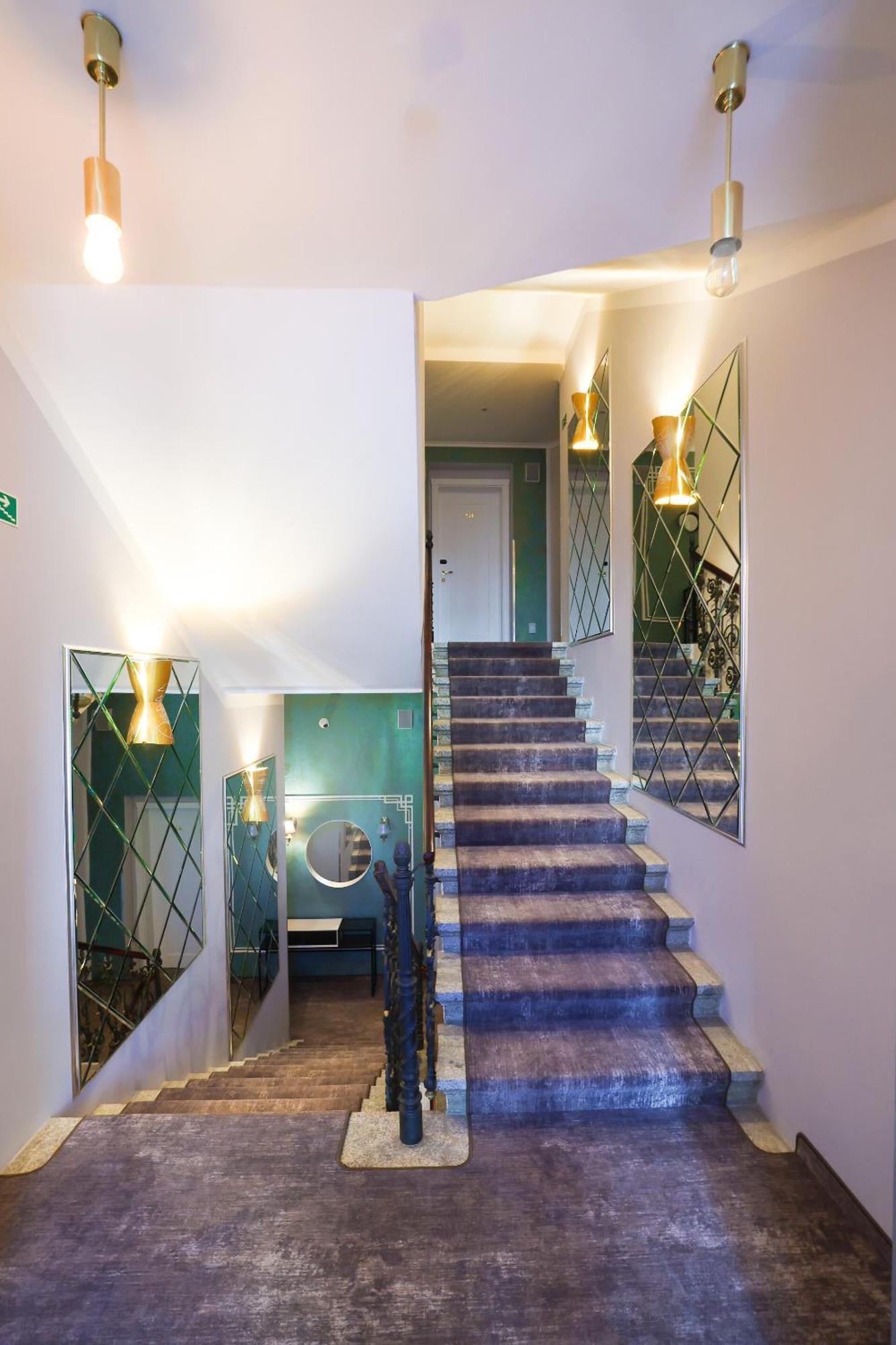 Boutique Hotel Ambiente ****+ KLV Exterior foto