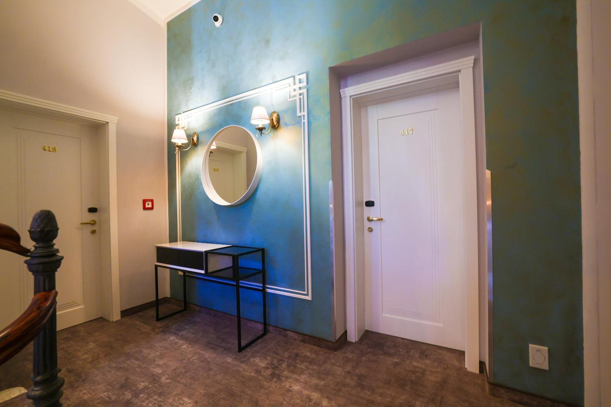 Boutique Hotel Ambiente ****+ KLV Exterior foto